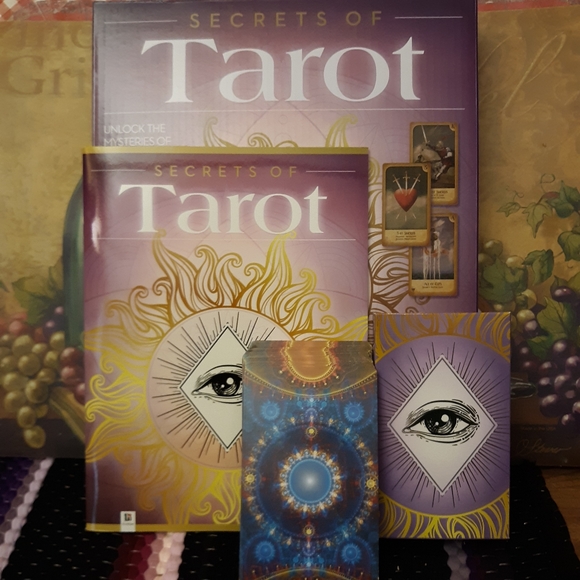 🆕️TODAY ONLY☯️Secrets Of The Tarot Book & Cards - Picture 5 of 7